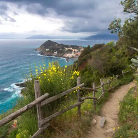 The Sea From The Hills Apartment Casarza Ligure